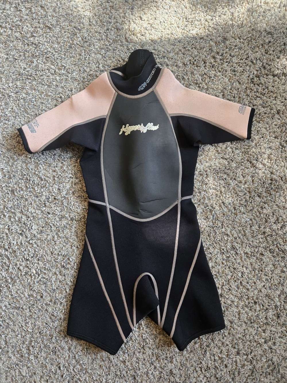 Hyperflex Kids' Shortie Wetsuit Size 4 Pink And Black